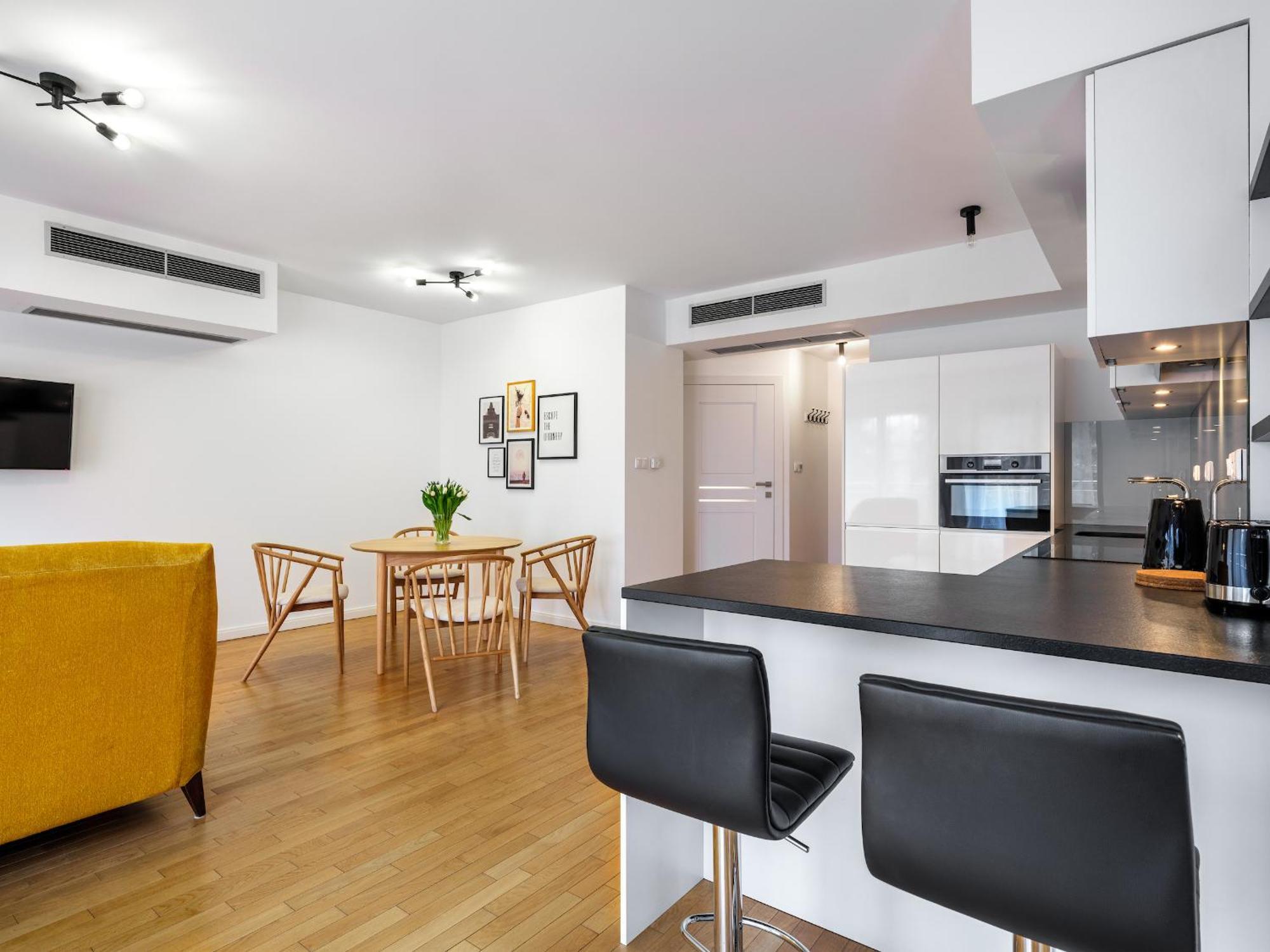 Modern Central Apartment W. Parking By Tyzenhauz Krakow Ngoại thất bức ảnh